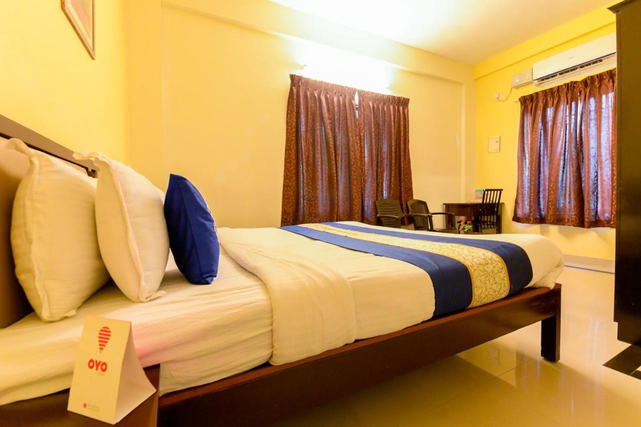 Oyo 8273 Diamond Inn Kochi Zewnętrze zdjęcie